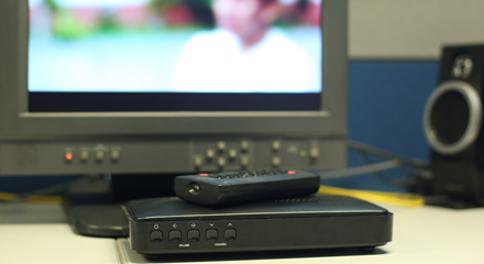 Perú prohíbe la venta o alquiler de decodificadores de TV por cable