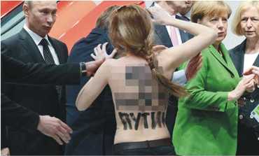 putin manifestantes semidesnudas