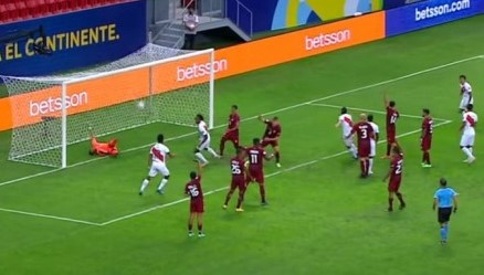 gol Peru Venezuela jun 2021