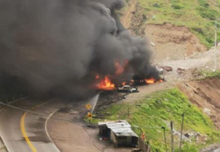 incendio camiones San Mateo Red Salud Huarochiri