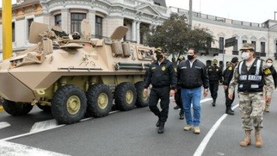 PNP Naval control toque queda ago 2020