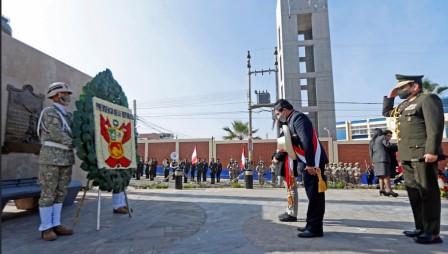 Castillo aniversario bandera Tacna 