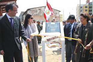 silva inauguracion muelle turistico pimentel