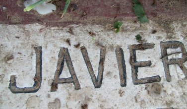 Lapida de Javier Heraud