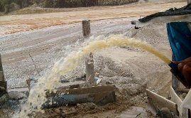 agua con mercurio en Huepetuhe