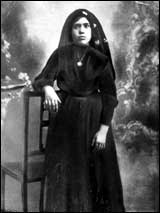 Hermana Lucia parada