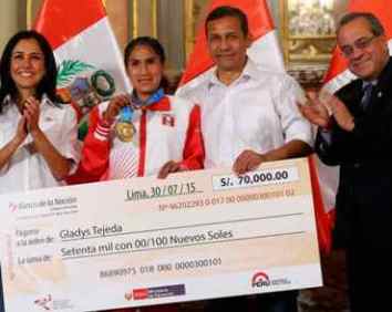 Gladys Tejeda cheque