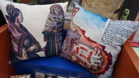expo cojines artisticos BNP
