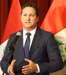 Daniel Salaverry 3