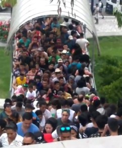 venezolanos ingresan Agua Dulce