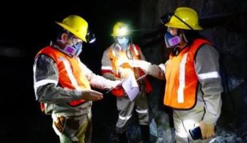mineros socavon