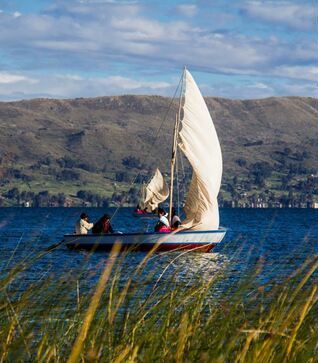 Titicaca embarcacion