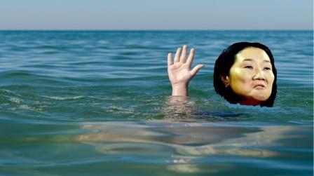 keiko fujimori manotazos ahogado