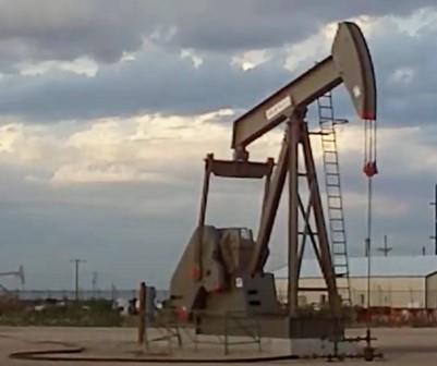 pozo petroleo bombeo