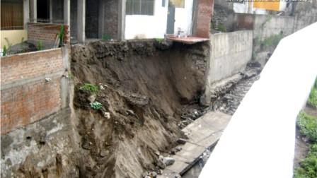 asentamiento cauce Arequipa