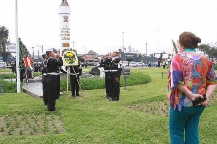 homenaje Grau ovalo monitor Surco
