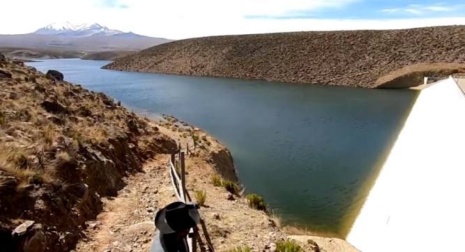 represa Cularjahuira