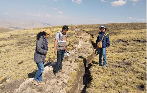 siembra y cosecha de agua canal