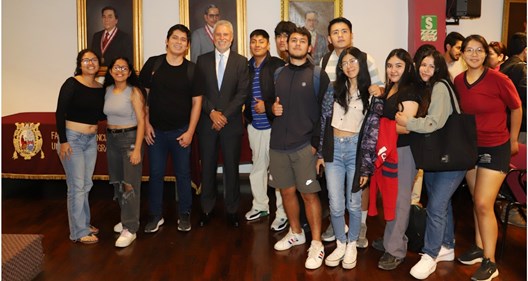 estudiantes UNMSM pdte adex abr 2024