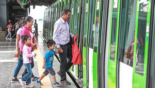 tren linea 1 familia
